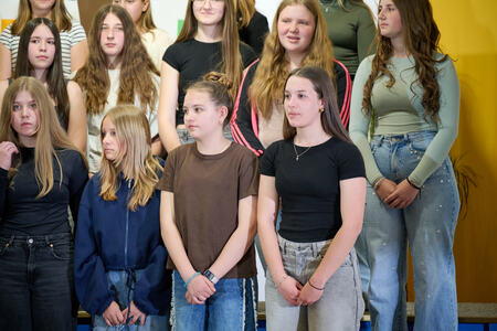 056_Zapojmo pomladi II_dan